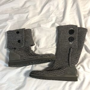 🛑SOLD🛑 UGG Classic Carty sweater Boot